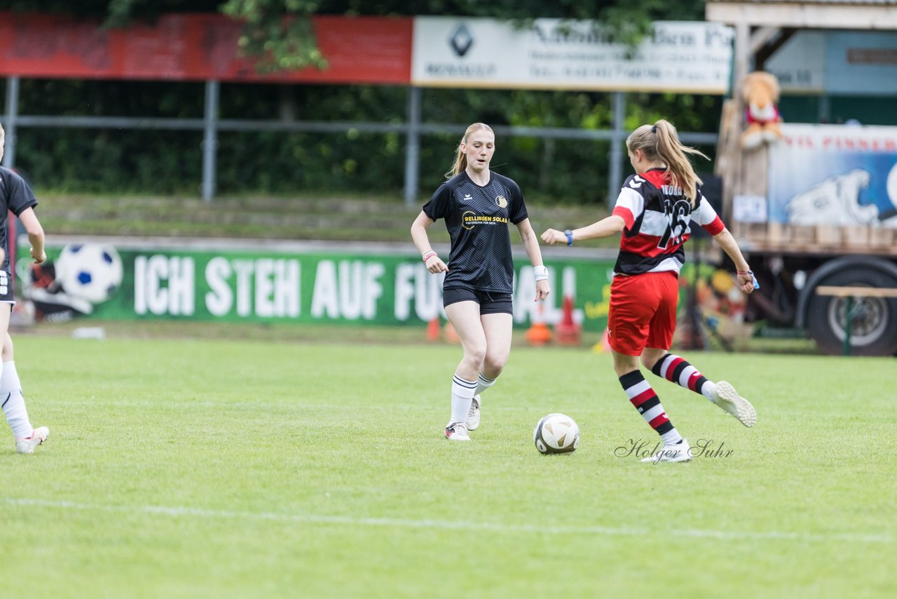 Bild 89 - Loewinnen Cup